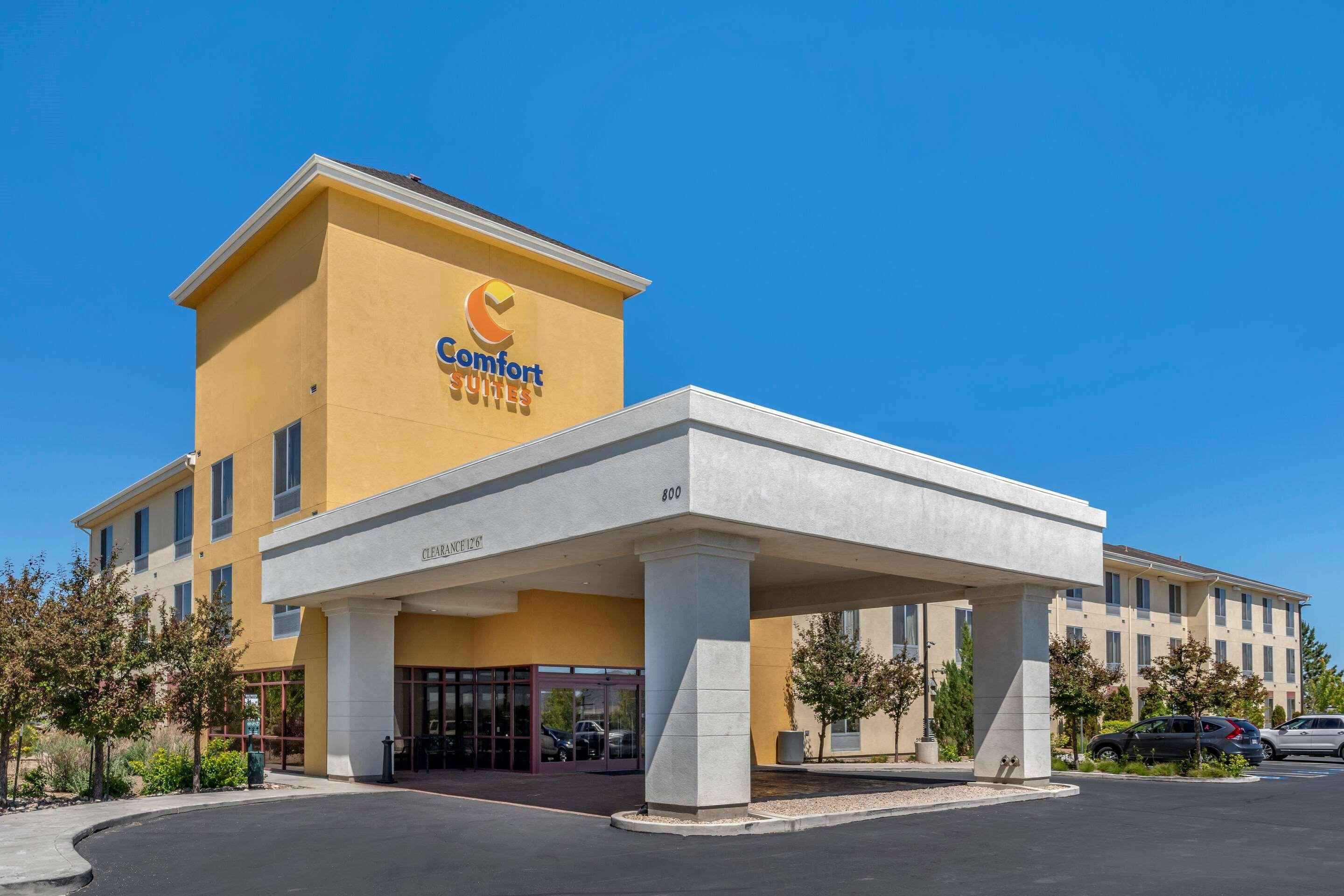 คอมฟอร์ต สวีท เฟิร์นลีย์ Hotel ภายนอก รูปภาพ